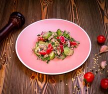 Салат овощной по-грузински