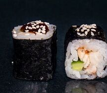 Мини-ролл с угрем