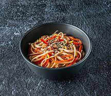 Удон лапша с овощами