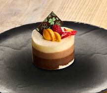 Пирожное Три шоколада 