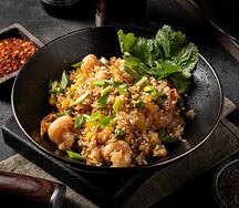 Рис с креветками и овощами