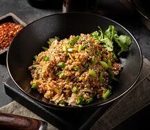 Рис с овощами и яйцом