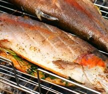 Форель на углях