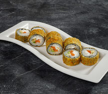 Темпура ролл с лососем 8шт