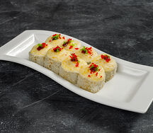 Запеченный с креветкой 8 шт