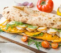 Панини с курицей Прованс