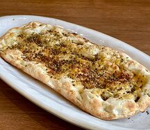 Пиде заатар с чесноком