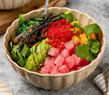 Поке тунец с манго