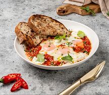 Шакшука из 3 яиц