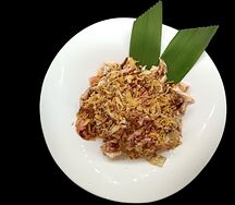 Салат с копчёностями