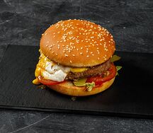 Фирменный бургер