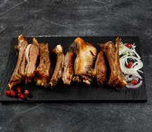 Ребрышки ягненка на мангале