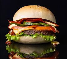 Пепперони бургер