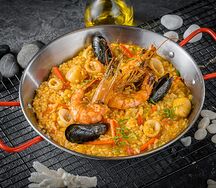 Паэлья с морепродуктами