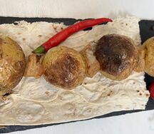 Картофель с курдюком на мангале