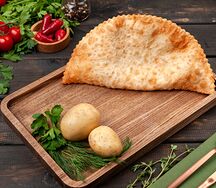 Чебурек с картошкой и зеленью