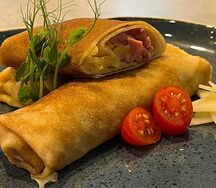 Блинчики с ветчиной и сыром