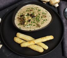 Грибной крем-суп с курицей