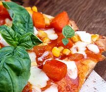 Пицца римская с соусом Сальса