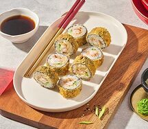 Ролл с кальмаром и креветкой в остром соусе