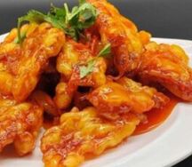 Гобажоу из курицы в кисло-сладком соусе