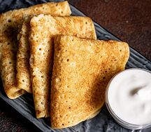 Блинчики с форелью и творожным сыром