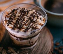 Трайфл Сникерс