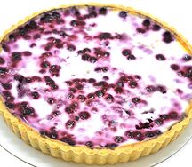 Пирог заливной с черникой