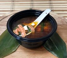 Мисо суп с лососем