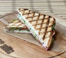 Сэндвич с беконом