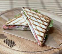 Сэндвич с ветчиной