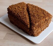 Пирожное Медовое