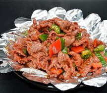 №537 Говядина на чугуне