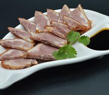 №394 Нарезка из свиной рульки