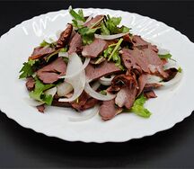 №444 Салат Острое свиное сердце соломкой