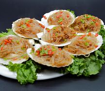 №545 Гребешок на створке с овощами 