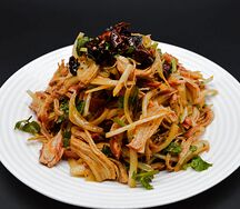 №427 Салат Куриное филе с острым перцем