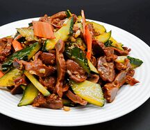 №425 Салат Куриные желудки с огурцом