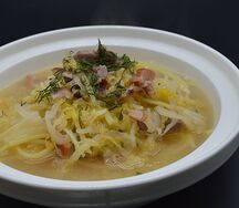 №384 Тушеная квашеная капуста с рулькой 