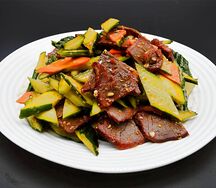 №439 Салат Говядина с огурцом 