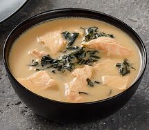 Сливочный суп с лососем