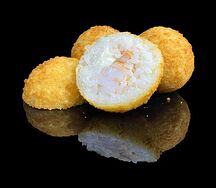 Рисовые шарики с креветкой