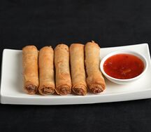 Спринг-ролл с курицей