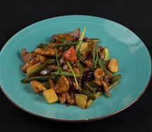 Курица в соусе карри