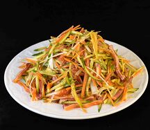 Свиные ушки с огурцом