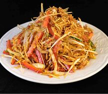 Салат картофельный с кальмаром