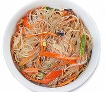 Овощи в соусе терияки с лапшой фунчоза
