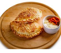 Мини-кальцоне с пепперони