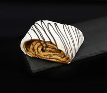 Булочка маковая Лакомка