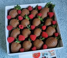 Клубника в шоколаде Classic с малинкой